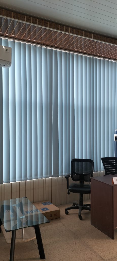 Pemasangan Vertical Blind 